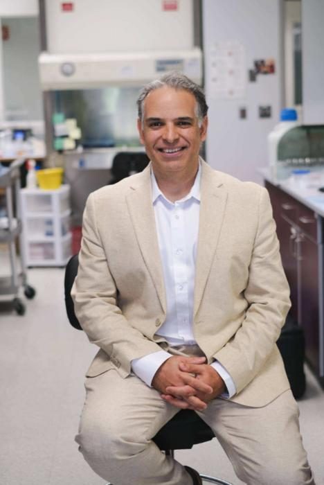 Modifying heart cell metabolism unlocks self-repair system after heart attack