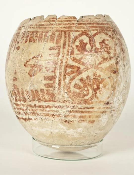 Painted ostrich egg