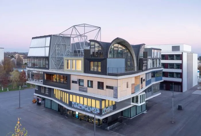 Drone hub