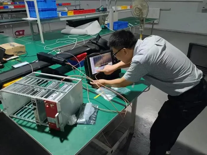 the instruments to test the quality of scintillators