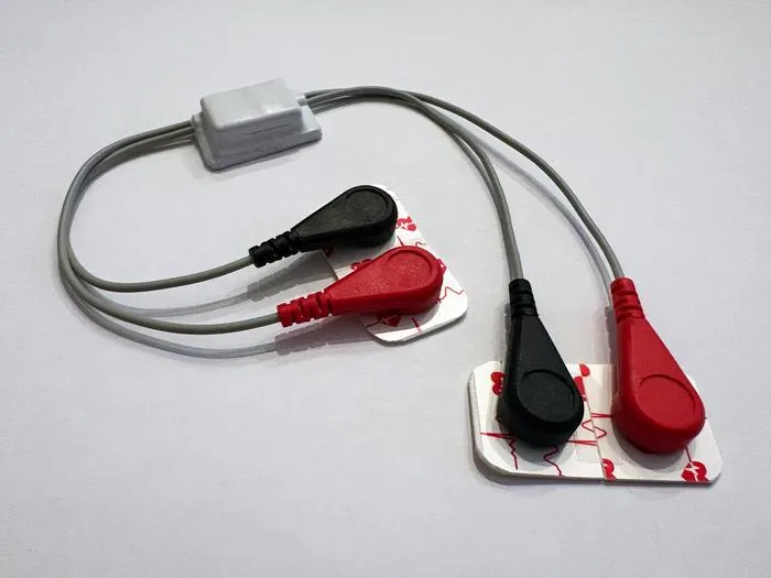 Wearable breastfeeding monitor