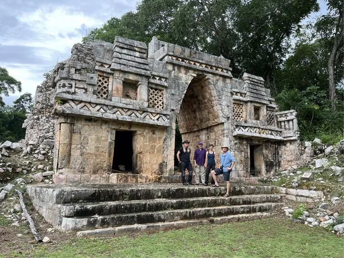 Stalagmites in Mexican caves reveal duration and severity of drought during the Maya collapse