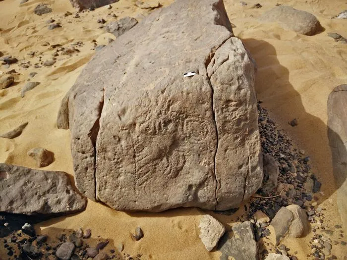 Monumental place name sign from Wadi el Malik with the circular hieroglyph on the front: