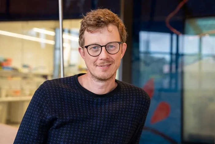 Professor Nils Halberg