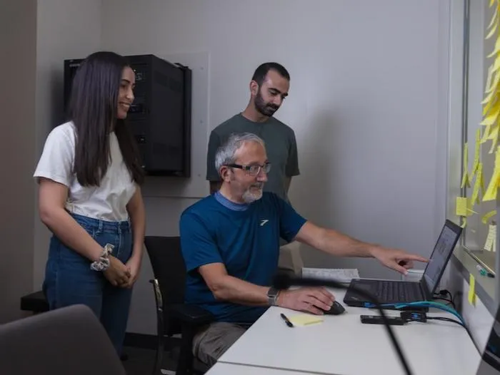 Ioannis Pavlidis with students