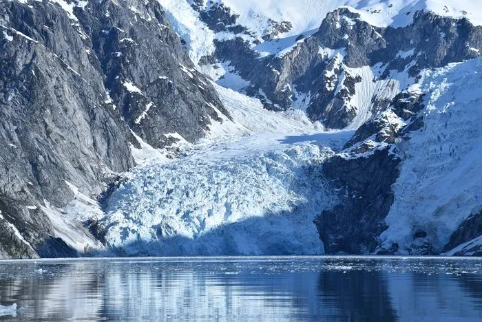 Northwestern Glacier