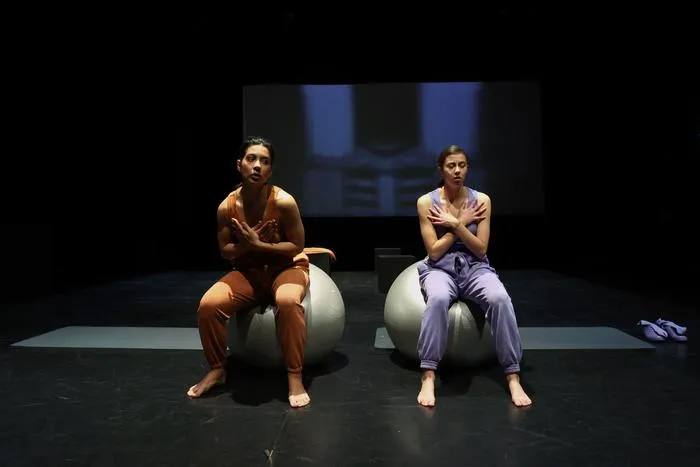 Bipolarism (stage photos - Oxímoro, entre Solstícios e Equinócios )