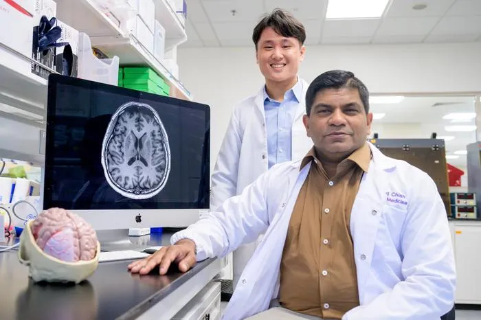 Image 1 - Associate Professor Nagaendran Kandiah (right) and Justin Ong from NTU Singapore