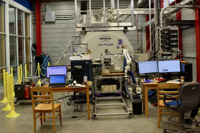 MagLab