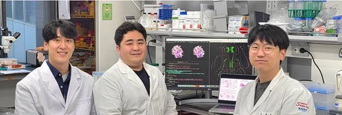 AI-Engineered "Nasal Spray Antiviral Platform" Developed to Block Flu and COVID-19​