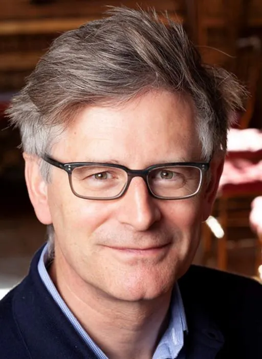 Professor Michael HÄUSSER