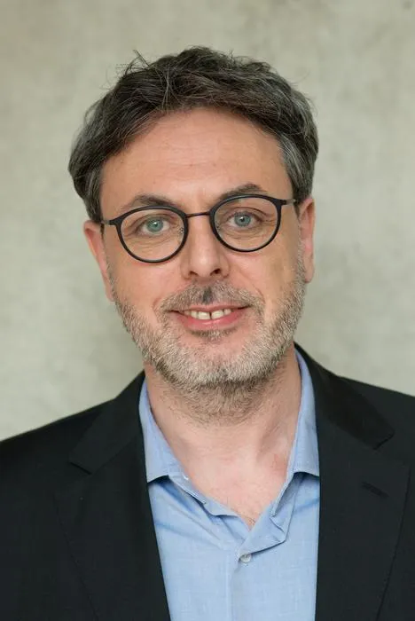 Dr. Igor Kagan