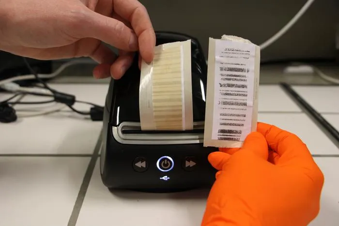 Lignin-based thermal paper