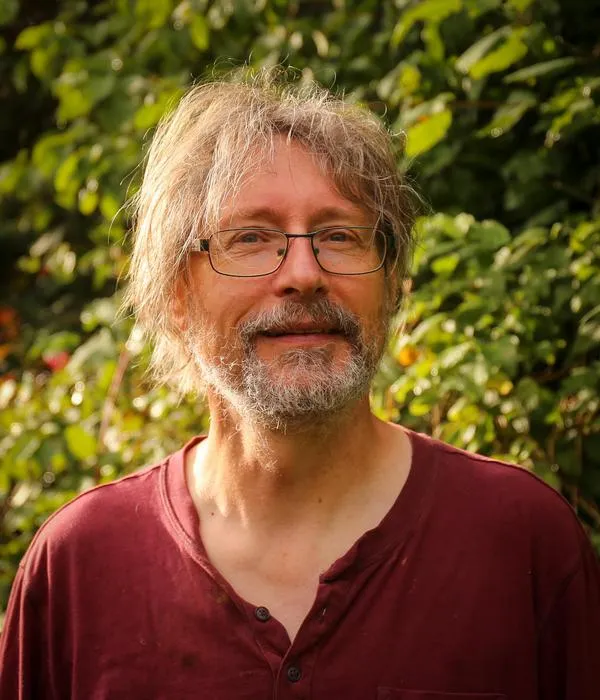 Dr Andre Gilburn