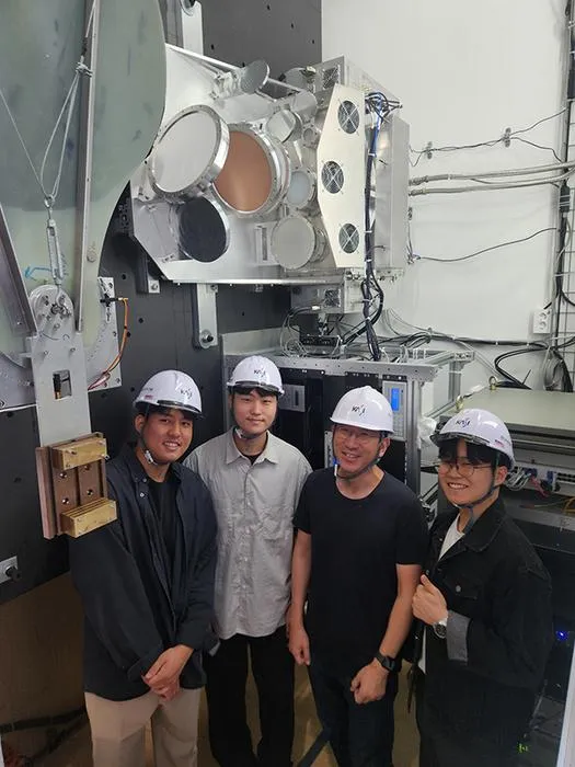Seeing Black Holes More Clearly with Laser Light​