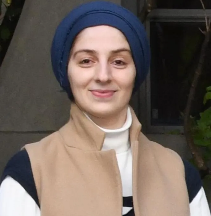 Dr. Semra Etyemez