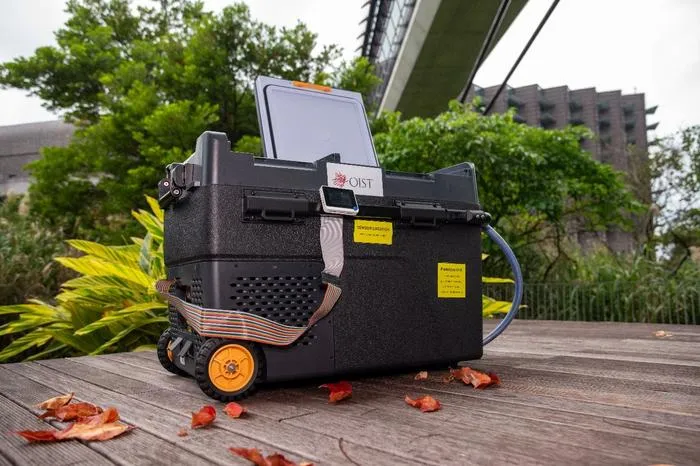 Newly developed example prototype of a automated light and flow-guided aquaculture system