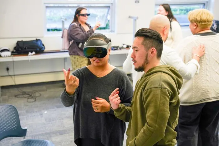 Virtual reality games can increase a player’s desire to help others
