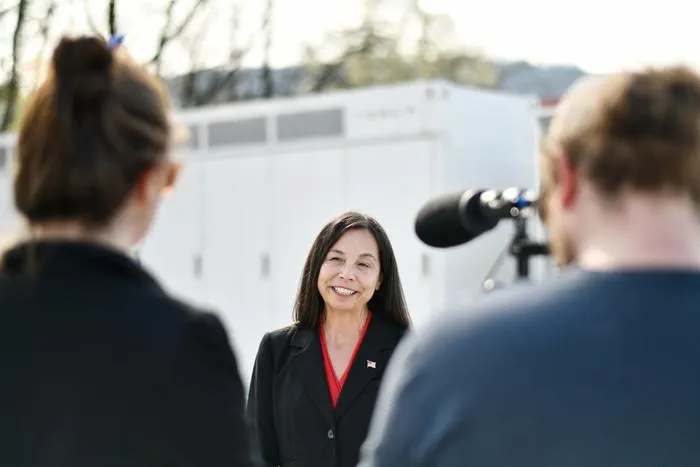 Asst. DOE Secretary Katie Jereza at EPB of Chattanooga