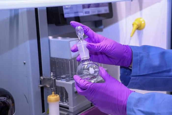 Engineering Lipid Nanoparticles that Reprogram Immune Metabolism