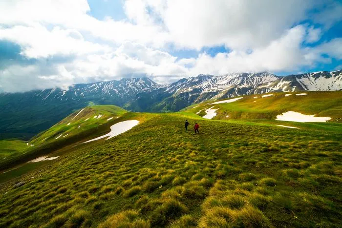 Snow cover on Greek mountains has more than halved in four decades, study finds