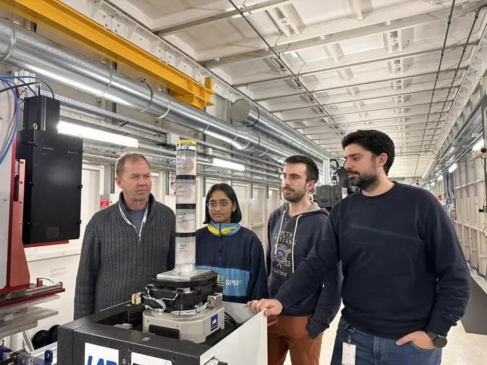 Scientists at the ESRF beamline