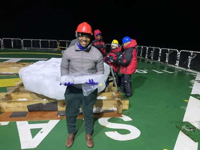 Dr Mayi Buthelezi collecting core samples from Southern Ocean sea ice