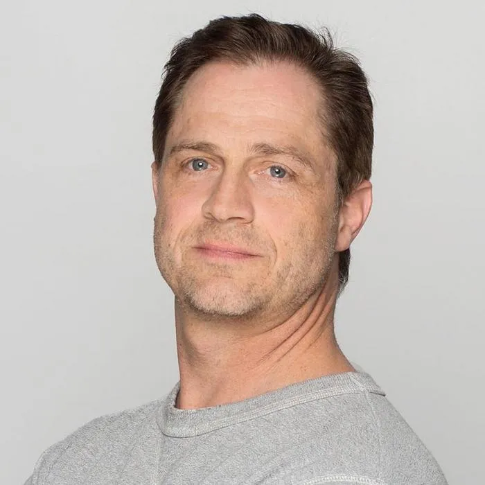 Dr. Scott Hinch