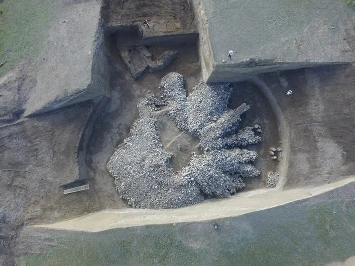 Burial mound "Kurgan Shilikty 16" in Kazakhstan