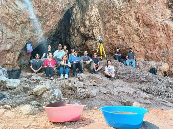 Supplementary image - research team
