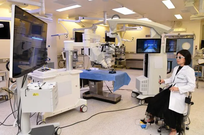 Dr Velda Chow