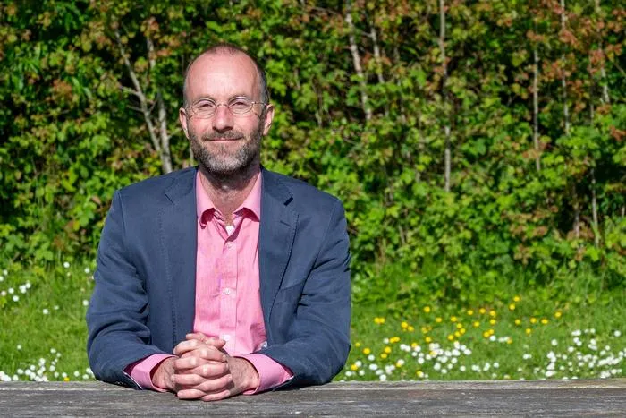 Professor Jasper Kenter