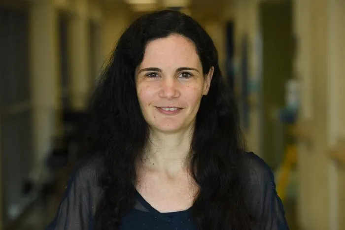 Dr. Dianne Michaeli