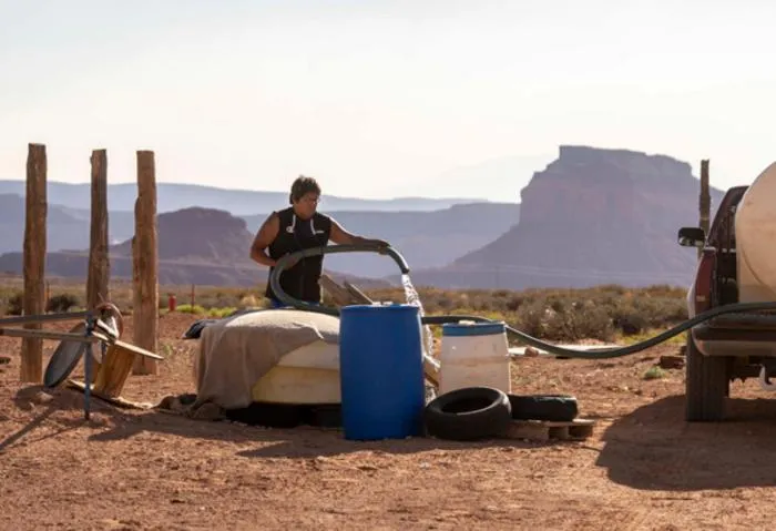Catalyzing the community: Chemists, Navajo leaders educate on clean water