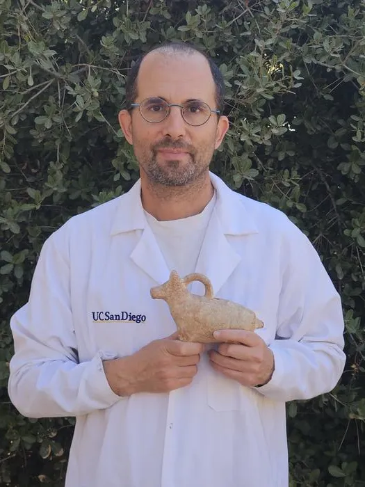 Yoav Vaknin
