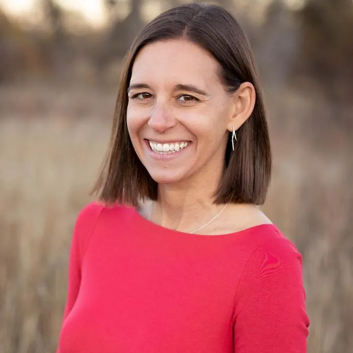 Dr. Elizabeth Dzwonczyk