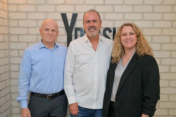 Left to right: Tamir Sheafer, Yoram Dvash, Naama Kaufman-Pass