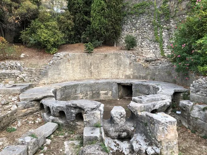 The final water distribution basin of the Nîmes aqueduct