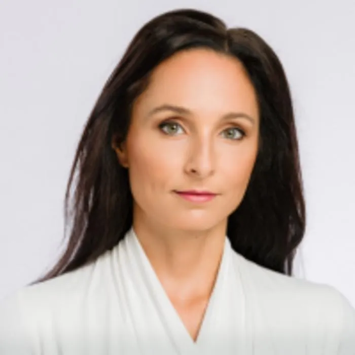 Szilvia Juhász, corresponding author
